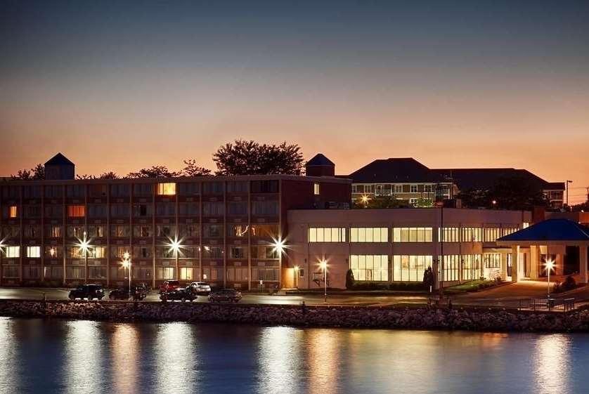Hotel Wyndham Garden Kenosha Harborside Zewnętrze zdjęcie