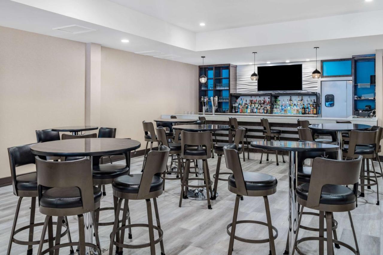 Hotel Wyndham Garden Kenosha Harborside Zewnętrze zdjęcie